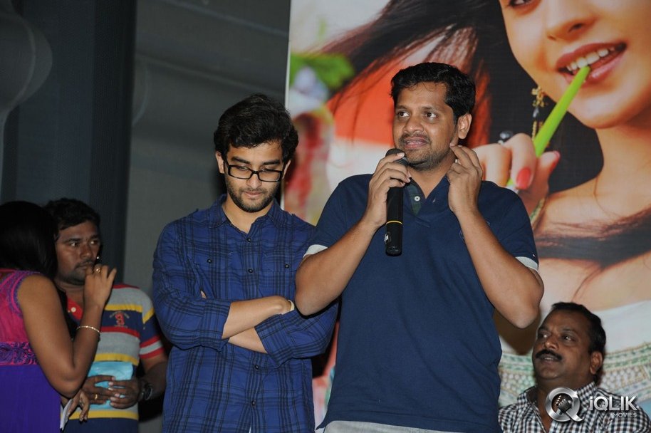 Pilla-Nuvvu-Leni-Jeevitham-Movie-Logo-Launch